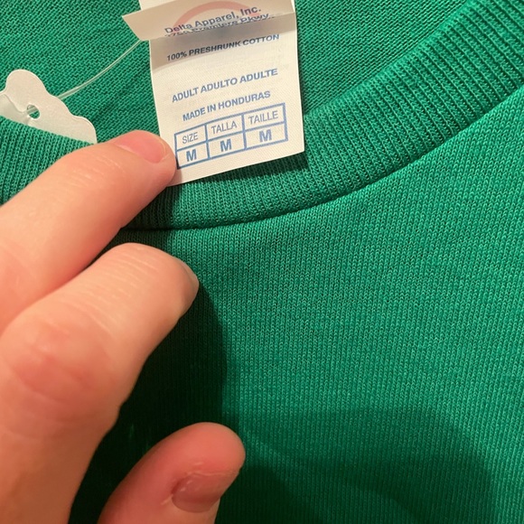 NWT - Picture 3 of 3